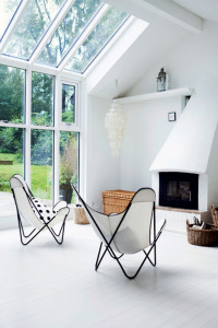 Clean black and white butterflies in a Danish summer cottage - via Coco Lapine
